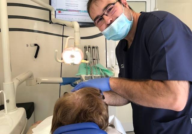 La salud bucodental mejora la calidad de vida de las personas mayores